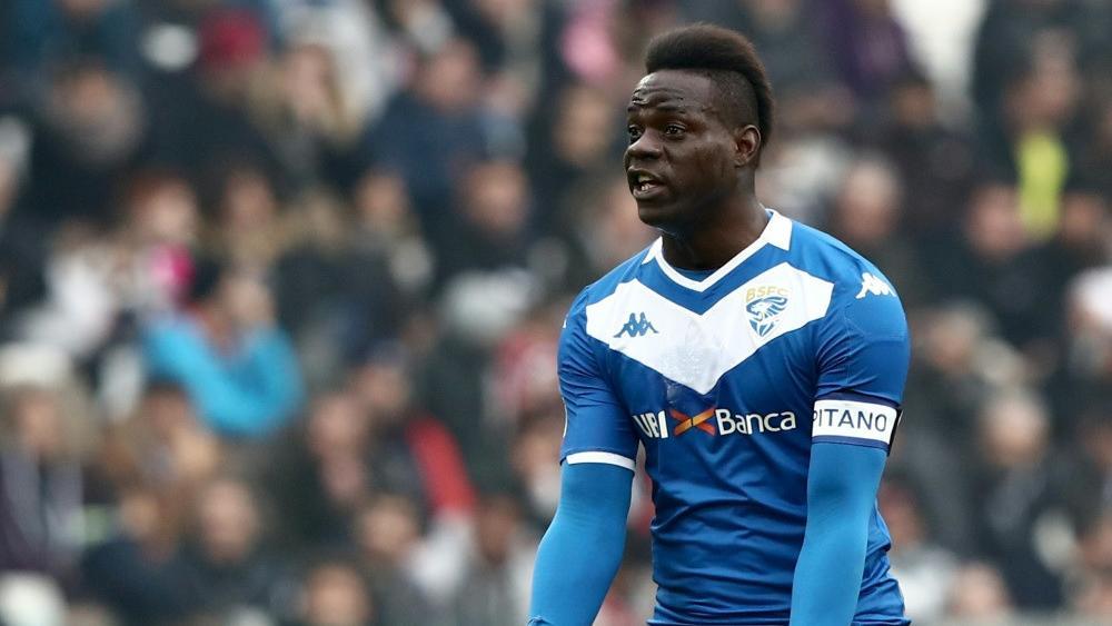 Wechselt Balotelli Nach Brasilien Fussball Sportnews Bz