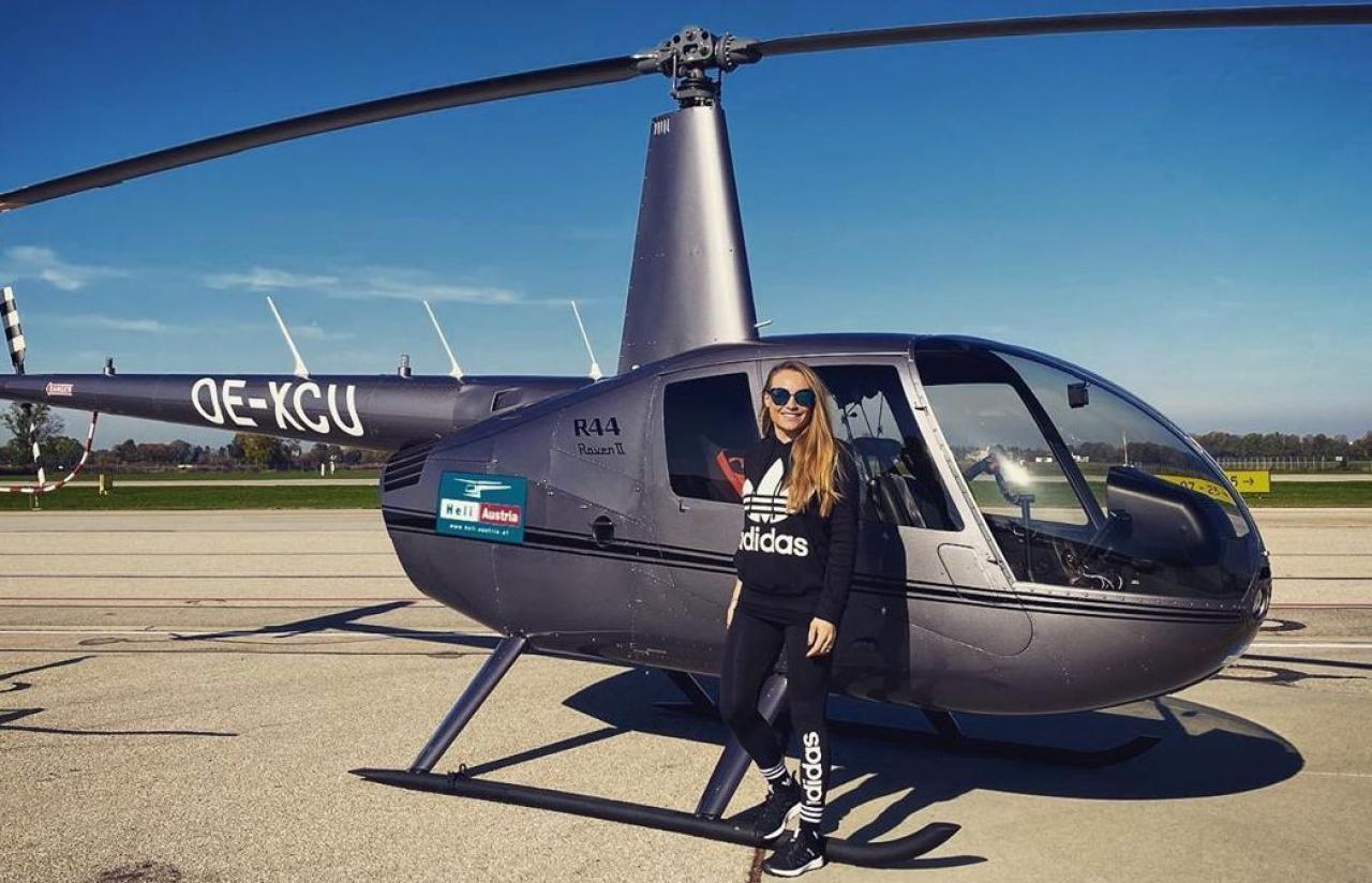 Dorothea Wierer: Mit Heli und gelbem Trikot nach Oberhof - Biathlon | SportNews.bz